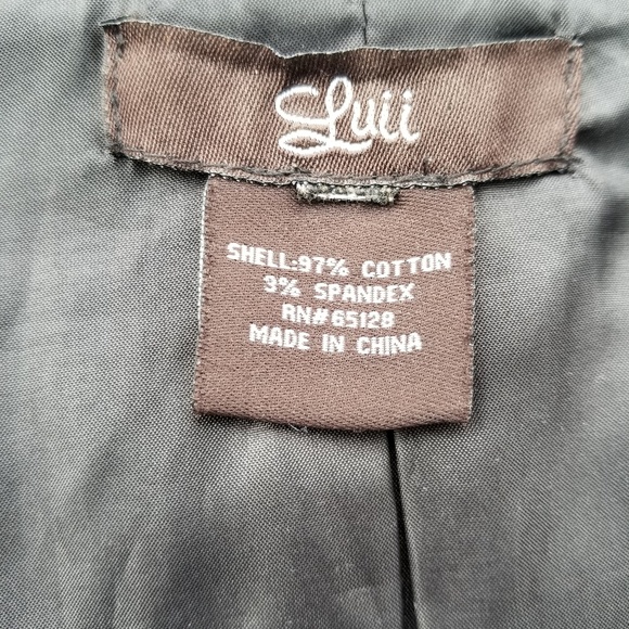 Black cotton jacket with colorful embroidery - Picture 7 of 7